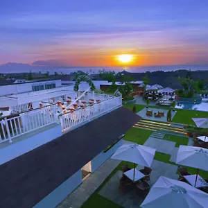 Favehotel Kuta Kartika Plaza 3* Кута