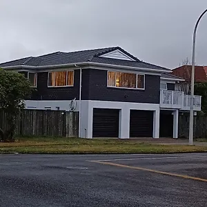 4* Bed & Breakfast Rotorua Studio