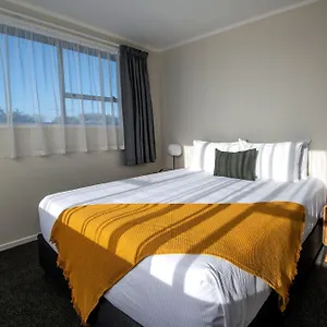 4* Motel Ripple