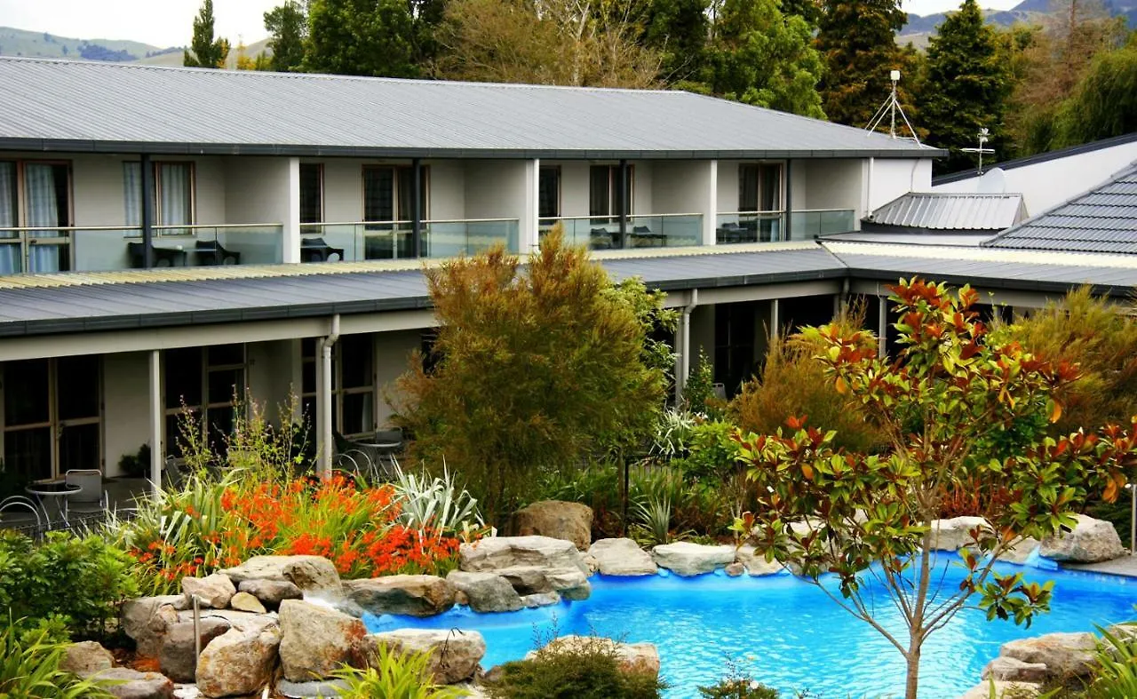 Wai Ora Lakeside Spa Resort Rotorua 4*,
